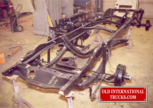 AXLES AND BRAKE LINES INSTALLED <div class="download-image"><a href="https://oldinternationaltrucks.com/wp-content/uploads/2017/09/146.jpg" download><i class="fa fa-download"></i> <span class="full-size"></span></a></div>