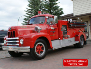 1956-R185-6-FIRE-TRUCK