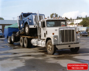 1980 F4270, 1976 F4370 LEAVING VANCOVER TO LETHBRIDGE <div class="download-image"><a href="https://oldinternationaltrucks.com/wp-content/uploads/2017/12/1980-F4270-1976-F4370-LEAVING-VANCOVER-TO-LETHBRIDGE.jpg" download><i class="fa fa-download"></i> <span class="full-size"></span></a></div>