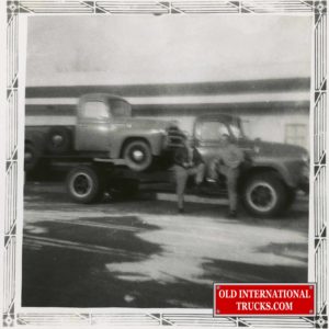 1956 S170 AND 1956 S110 PICK UP
 <div class="download-image"><a href="https://oldinternationaltrucks.com/wp-content/uploads/2017/12/img152-1.jpg" download><i class="fa fa-download"></i> <span class="full-size"></span></a></div>