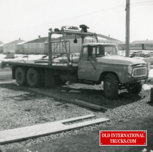 1961 B174 with tag axle
 <div class="download-image"><a href="https://oldinternationaltrucks.com/wp-content/uploads/2017/12/img473.jpg" download><i class="fa fa-download"></i> <span class="full-size"></span></a></div>