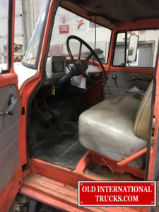 A before photo of inside cab
 <div class="download-image"><a href="https://oldinternationaltrucks.com/wp-content/uploads/2018/04/IMG_2223.jpg" download><i class="fa fa-download"></i> <span class="full-size"></span></a></div>
