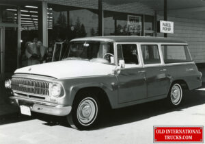 1966 1000A Travelall