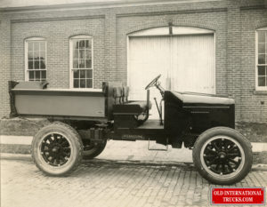 1924 INT Model SD