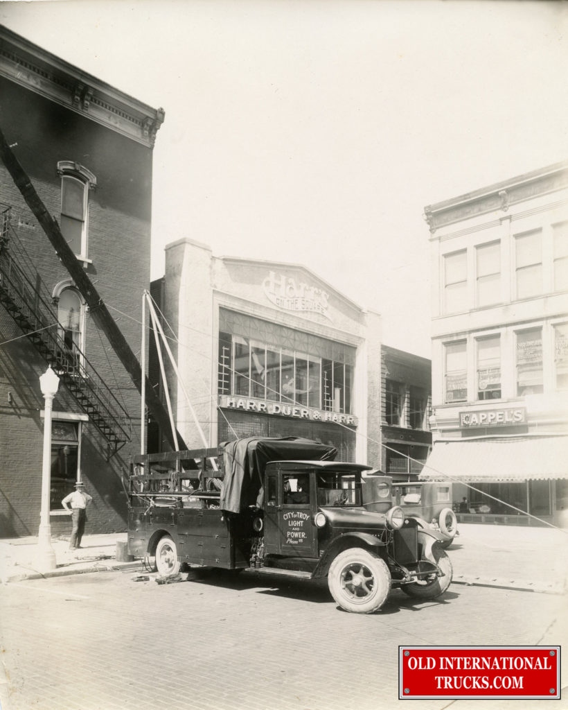 Old International Photos From The 1900-1940 • Old International Truck Parts