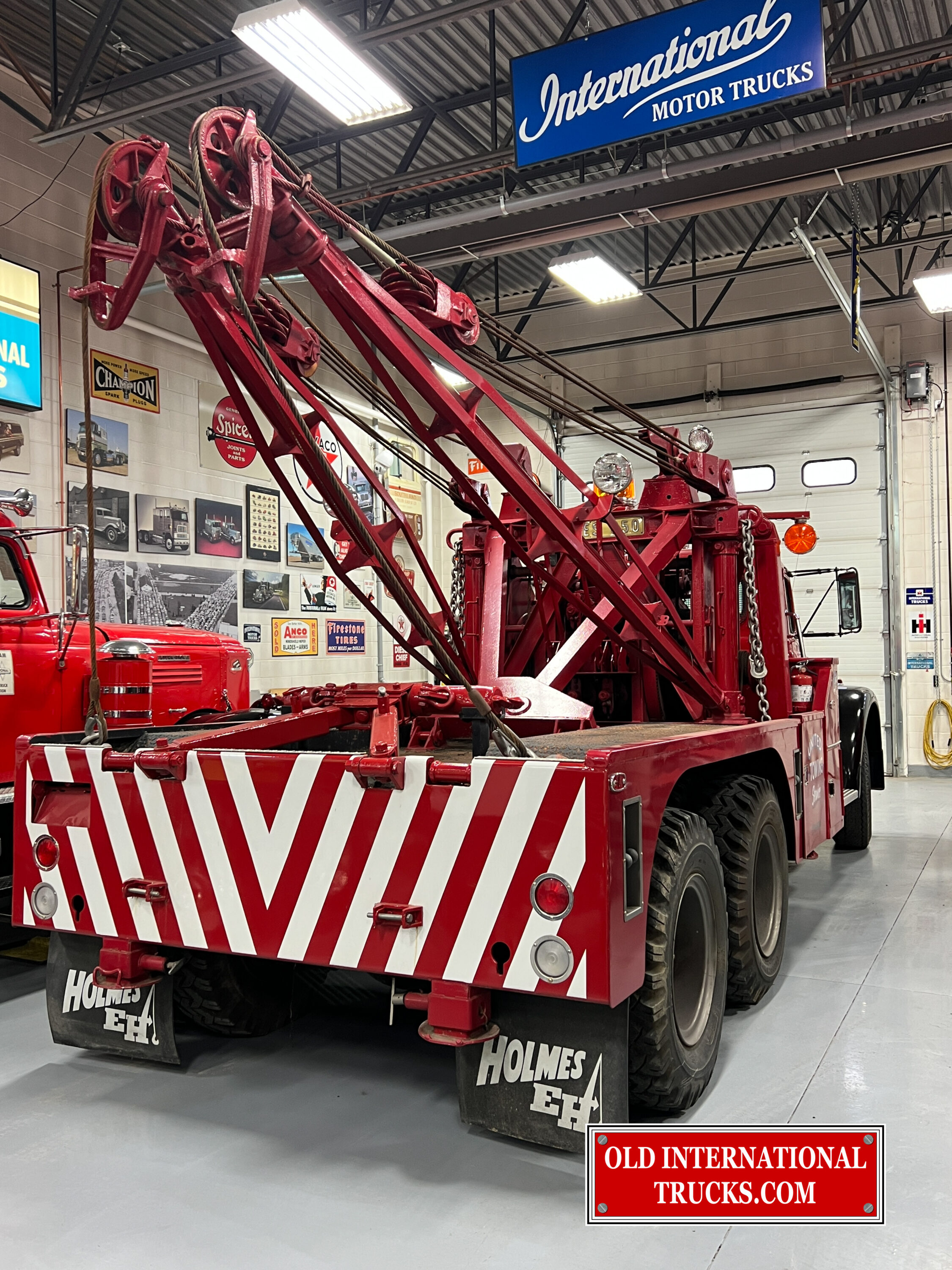 Holmes 512 Challenger Wrecker